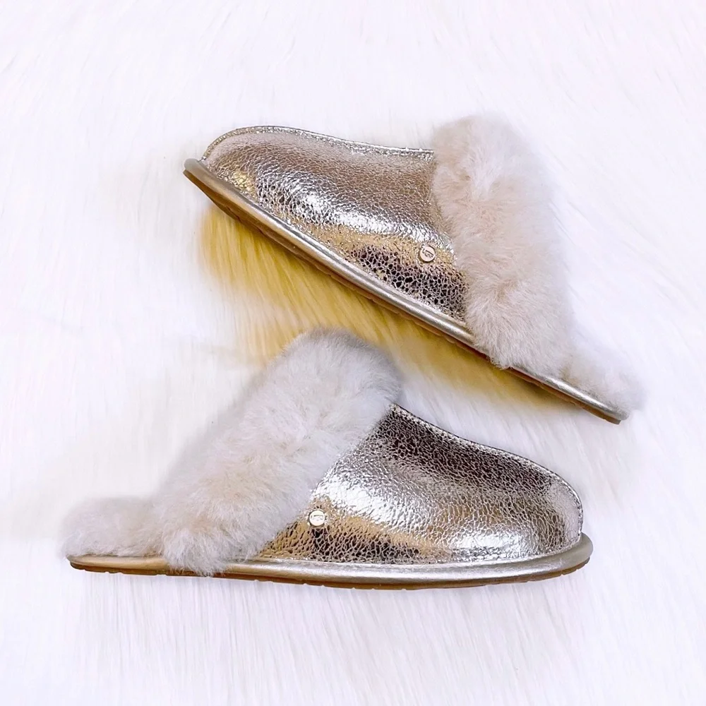 UGG Women’s Scuffette II Metallic Sparkle Soft Gold Leather Slippers - Picture 6 of 9